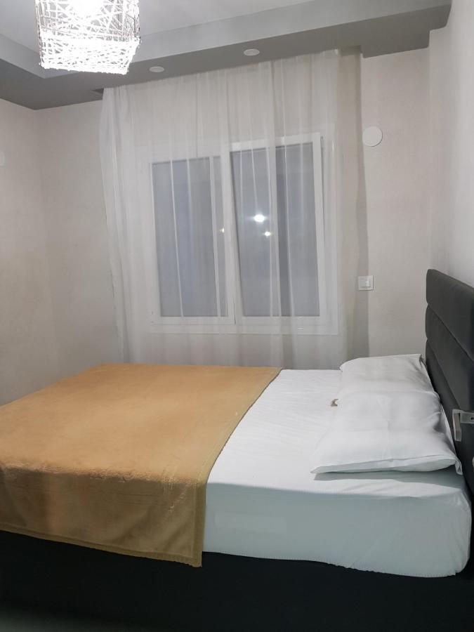 D&B Apartment 3 Paralia Katerinis Exterior photo